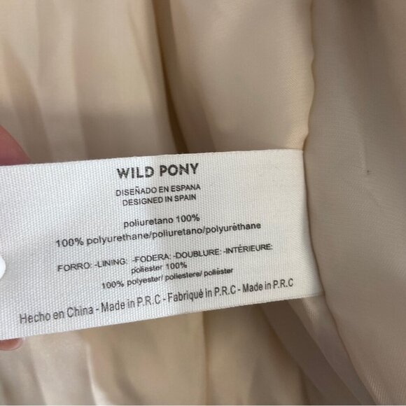 NWT Wild Pony cream vegan leather bomber jacket size L - Picture 5 of 6